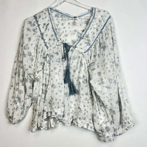 Free People Daisy Floral Peasant Blouse Womens Medium M White Boho Festival - Picture 13 of 16